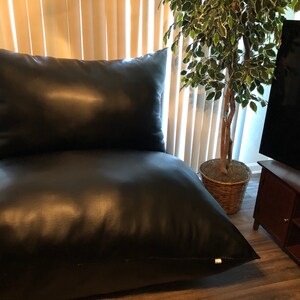Stort set med golvkuddar (102,5 x 102,5 cm och 142,5 x 142,5 cm) bild 4