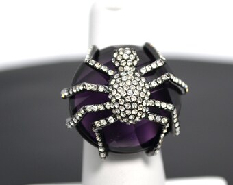 Spunky Sparkly Spider Ring