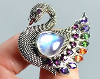 Splendid**VINTAGE**RARE**Graceful Silver Moon Stone Amethyst Peridot Orange Topaz Violet Topaz Swan Brooch by Nicky Butler
