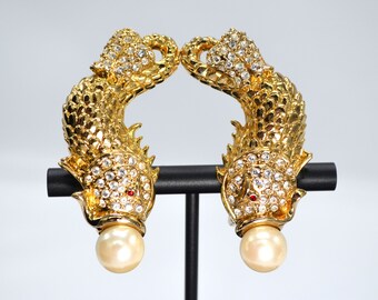 RARE**VINTAGE**Exquisite Hutton Wilkinson Gold Plate Faux Pearl Koi Fish Earrings