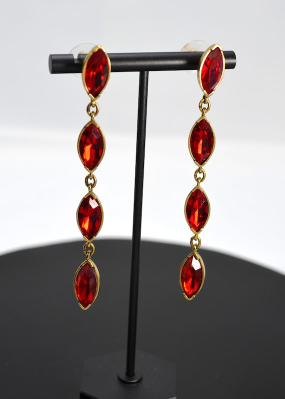 Vintage Heidi Daus Ruby Red Drop Crystal Earrings
