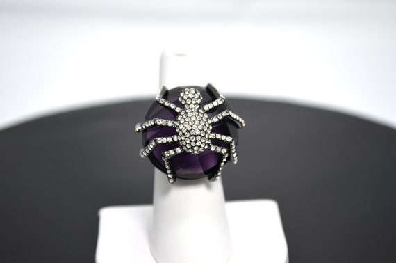 Spunky Sparkly Spider Ring - image 1