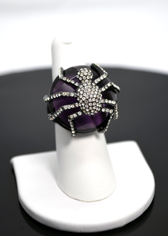 Spunky Sparkly Spider Ring - image 6