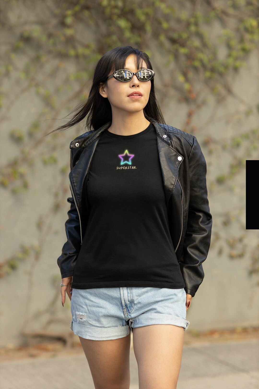 Star graphic tshirt