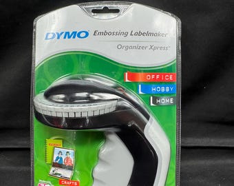 Dymo Organizer Xpress PRO handmatige embossing labelmaker - GLOEDNIEUW