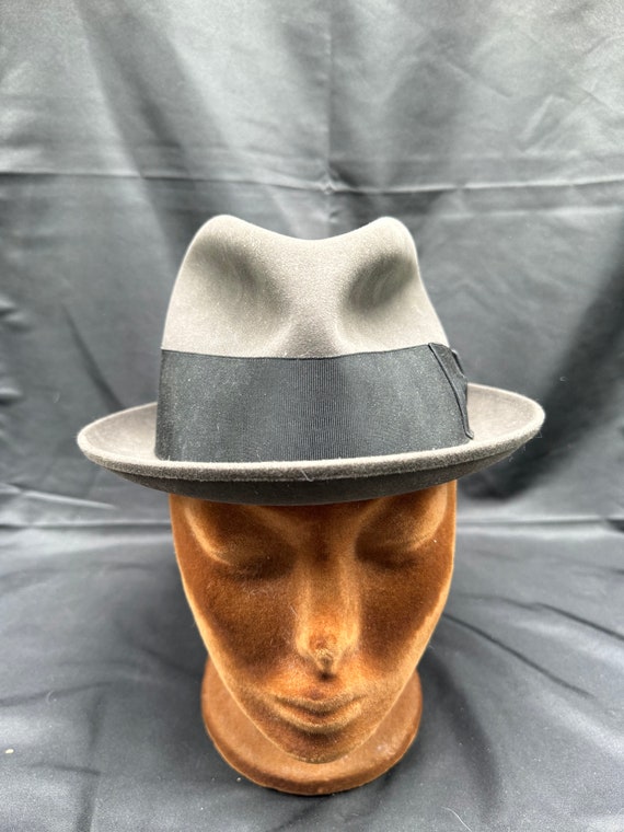 Vintage Grey Wool Dobb's Fifth Ave Fedora Hat siz… - image 4