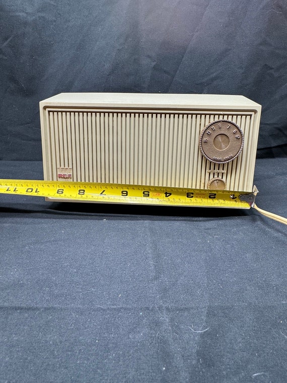 Vintage RCA Solid State Radio Model RZA 202B Works/clean - Etsy