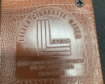 laredo filter cigarette maker Brown Textured Plastic Vintage USA Vintage Laredo Filter Cigarette Maker