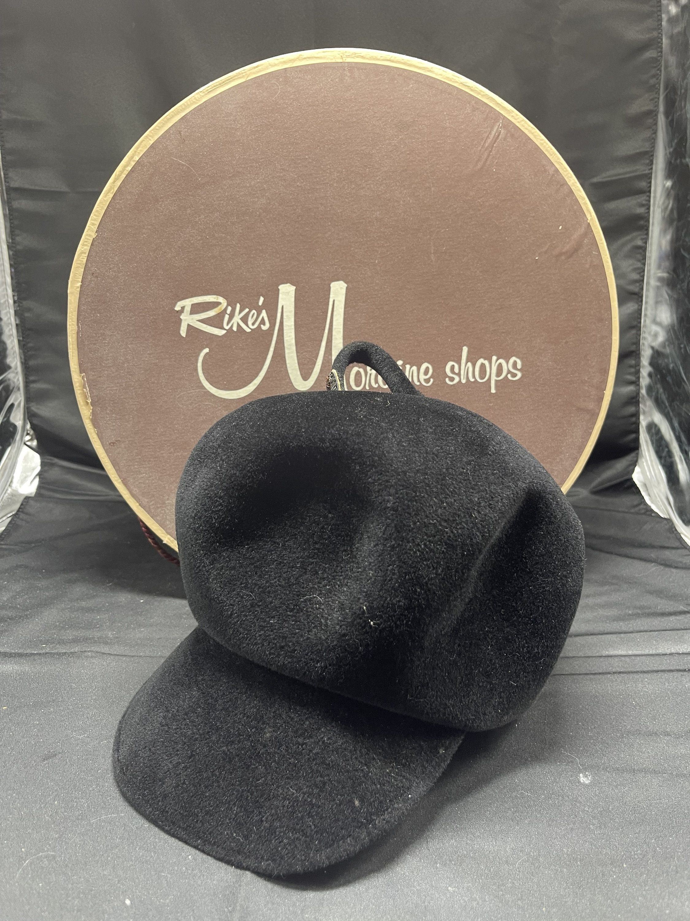 1960s Carnaby Hat Vintage 60s Womens MOD Carnaby Street Style Black Wool Felt  main image 2