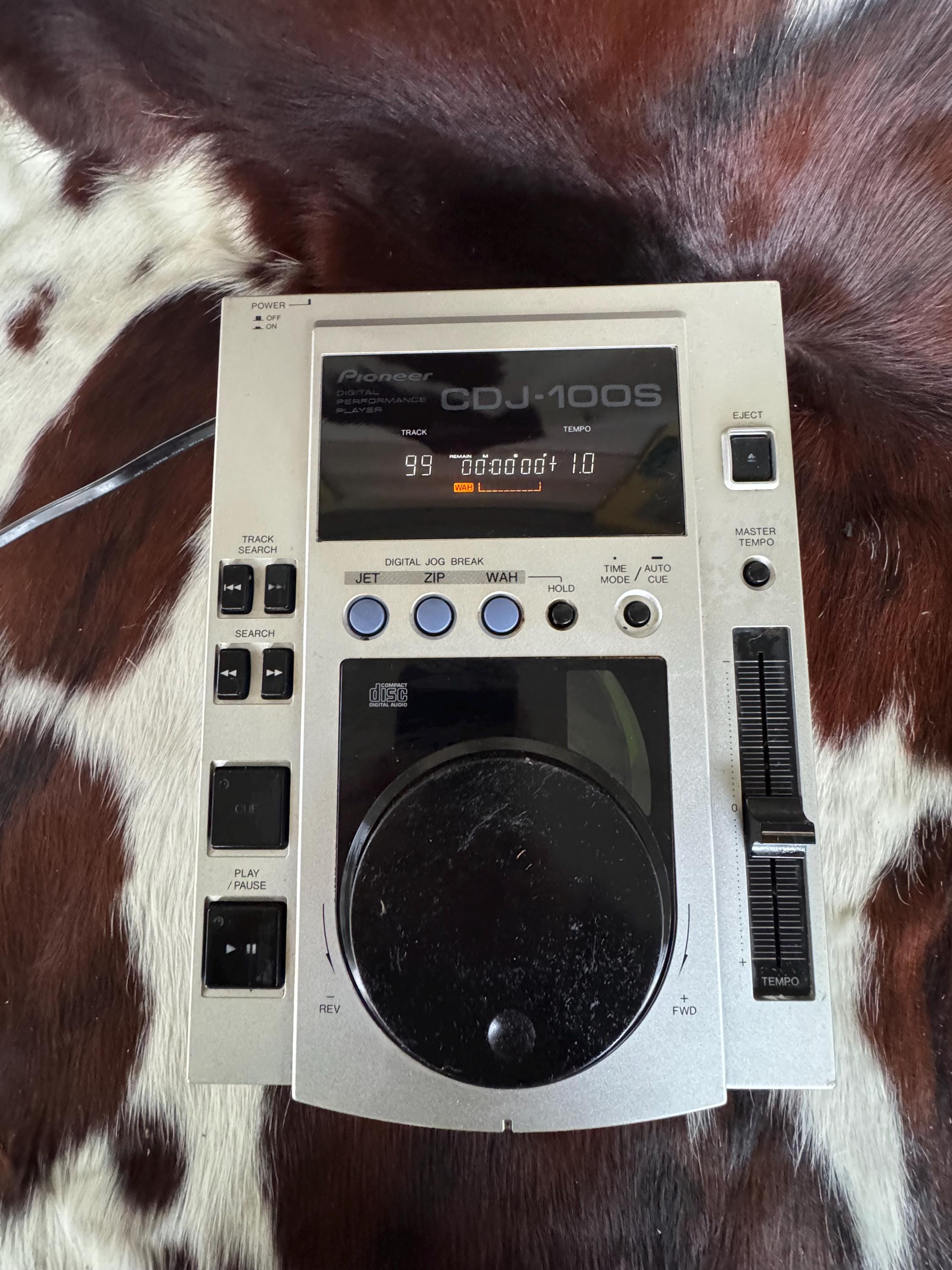 Pioneer DJ CDJ-100S Professional CD Player Silver Compact Disc