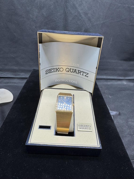 SEIKO 置時計 クォーツ ゴールドカラー SEIKO セイコー 回転体付き
