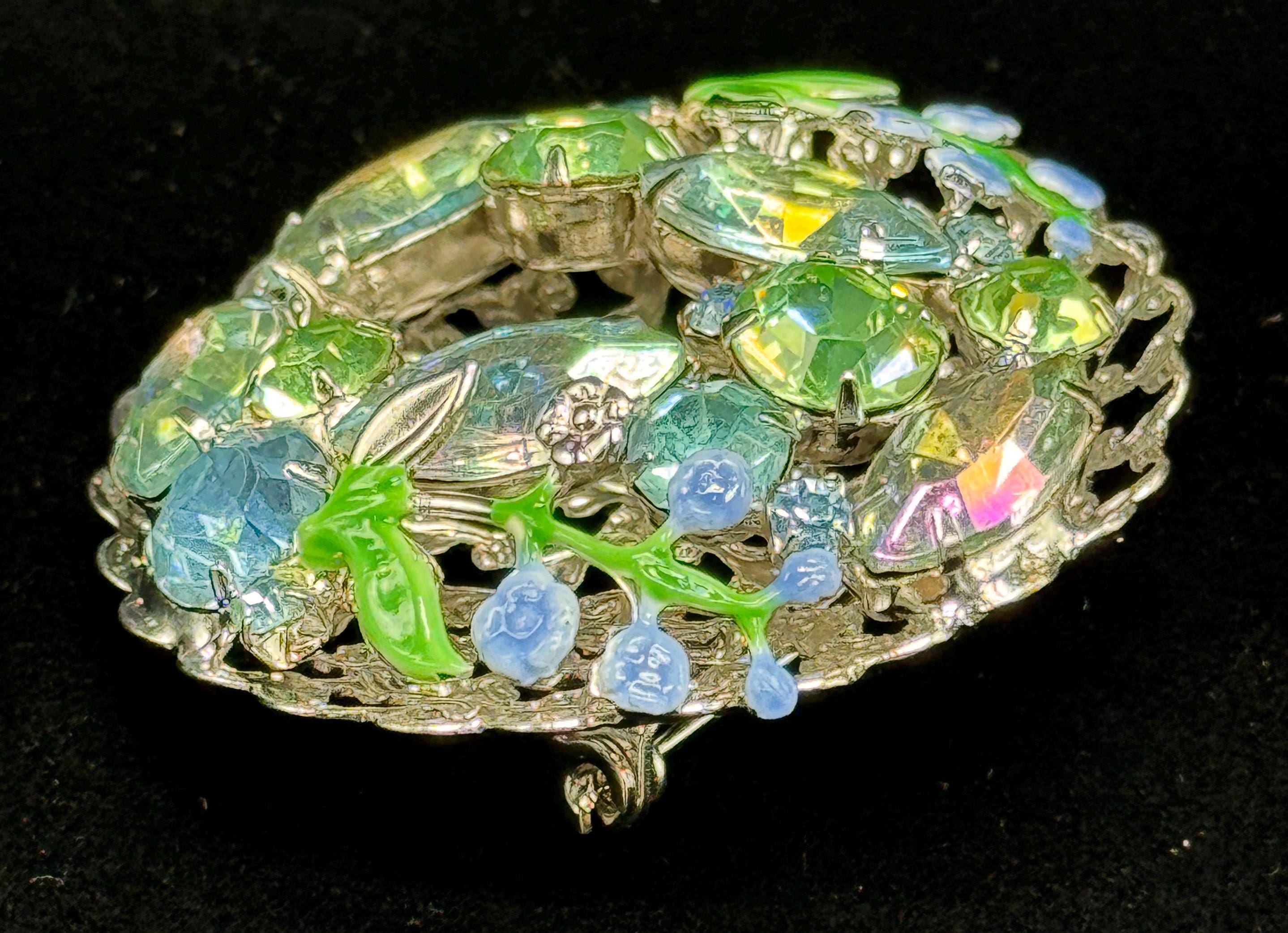 Broche Vintage Brouette Avec Cristaux Boréalis, Couleur Or Poli - Bijou Rétro