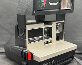Sehr seltene getestete 1980er Polaroid Sun 600 LMS "U.S Verfassung Bicentennial" Edition.