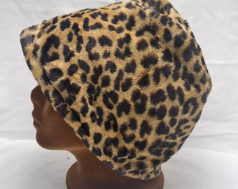 Vintage 1950s Mohair Blend Faux Fur Leopard Bucket Hat size Large fits snugly on a 7 1/4 head size.