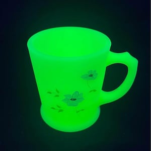 Vintage Fenton Art Glass Hand Painted Blue Flowers On Custard Uranium Glass Mug