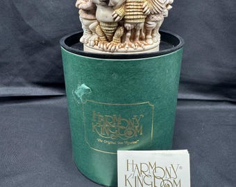 Vintage Retired Harmony Kingdom "Perfect 10" by Peter Calvesbert England New in Box