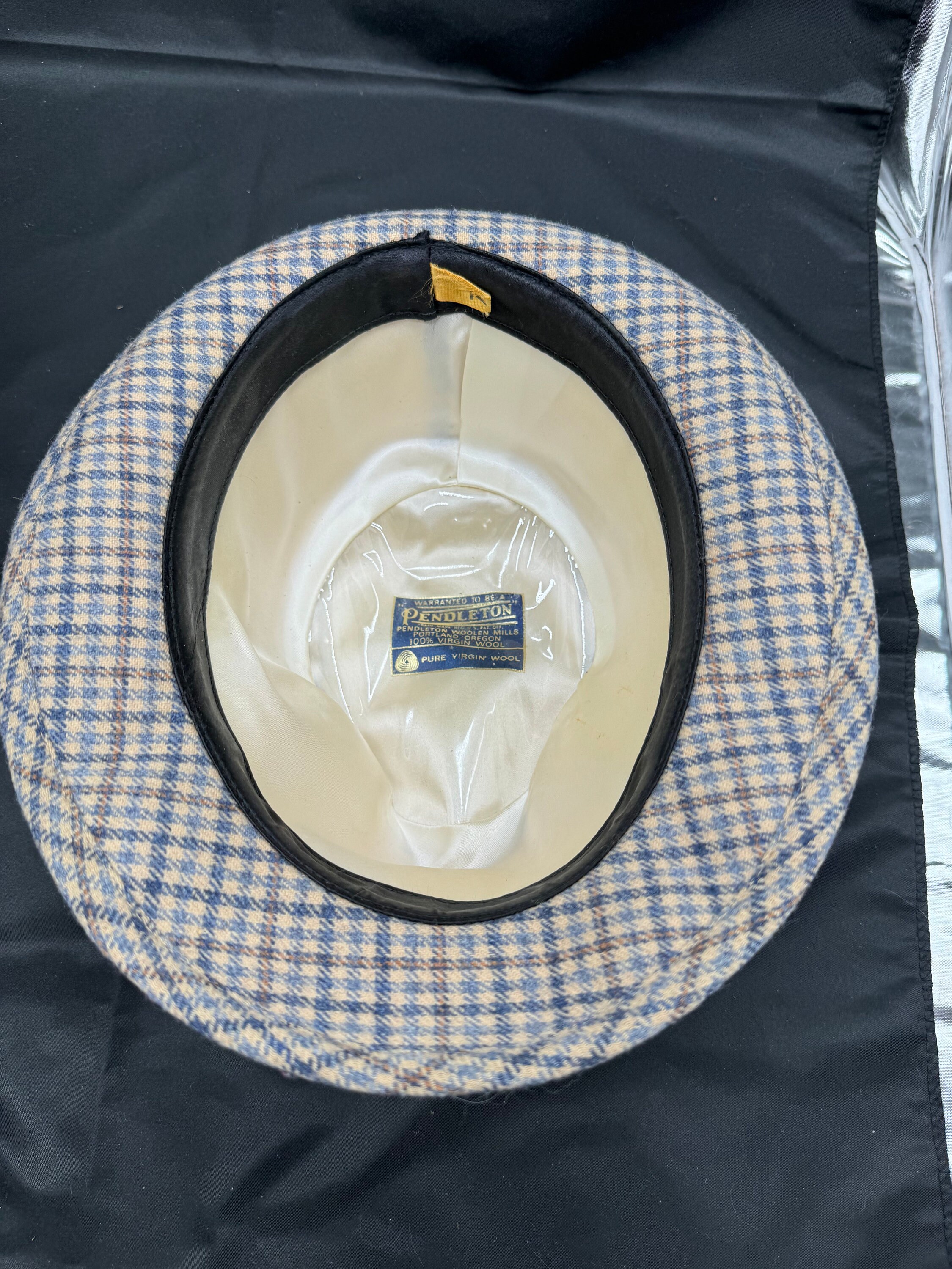 PENDLETON 100% virgin wool bucket hat. 1930 main image 2
