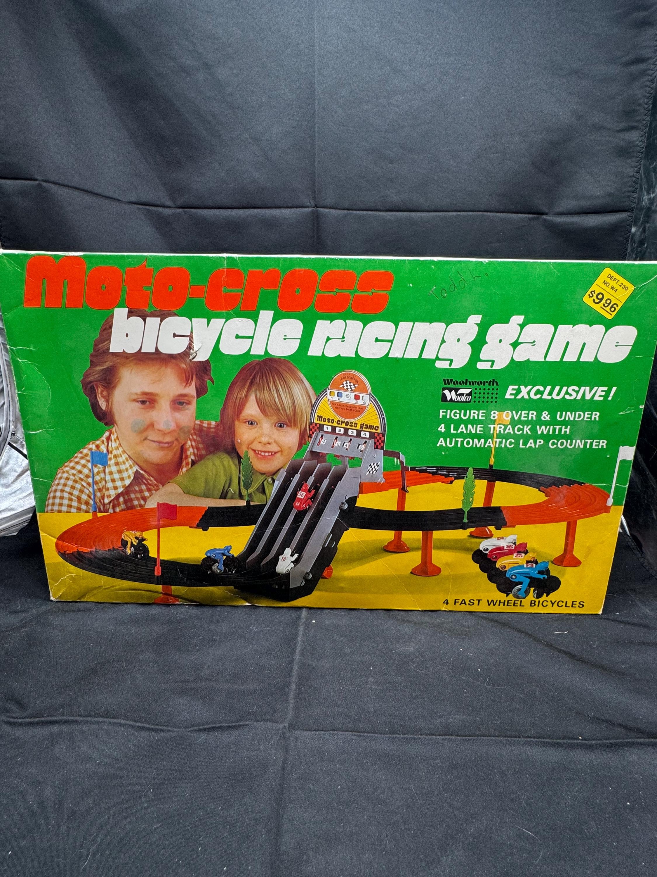 Vintage Woolworth Moto Cross Bicycle Racing Game Complete and
