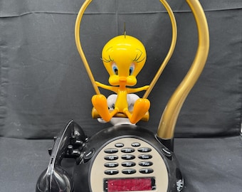 当時物！ LOONEY TUNES 1998年 TWEETY ミニクロック 置時計 ワーナーブラザース トゥイーティー ヴィンテージ 札幌市 厚別区 当時物！ LOONEY TUNES 1998年 TWEETY ミニクロック 置時計 ワーナー