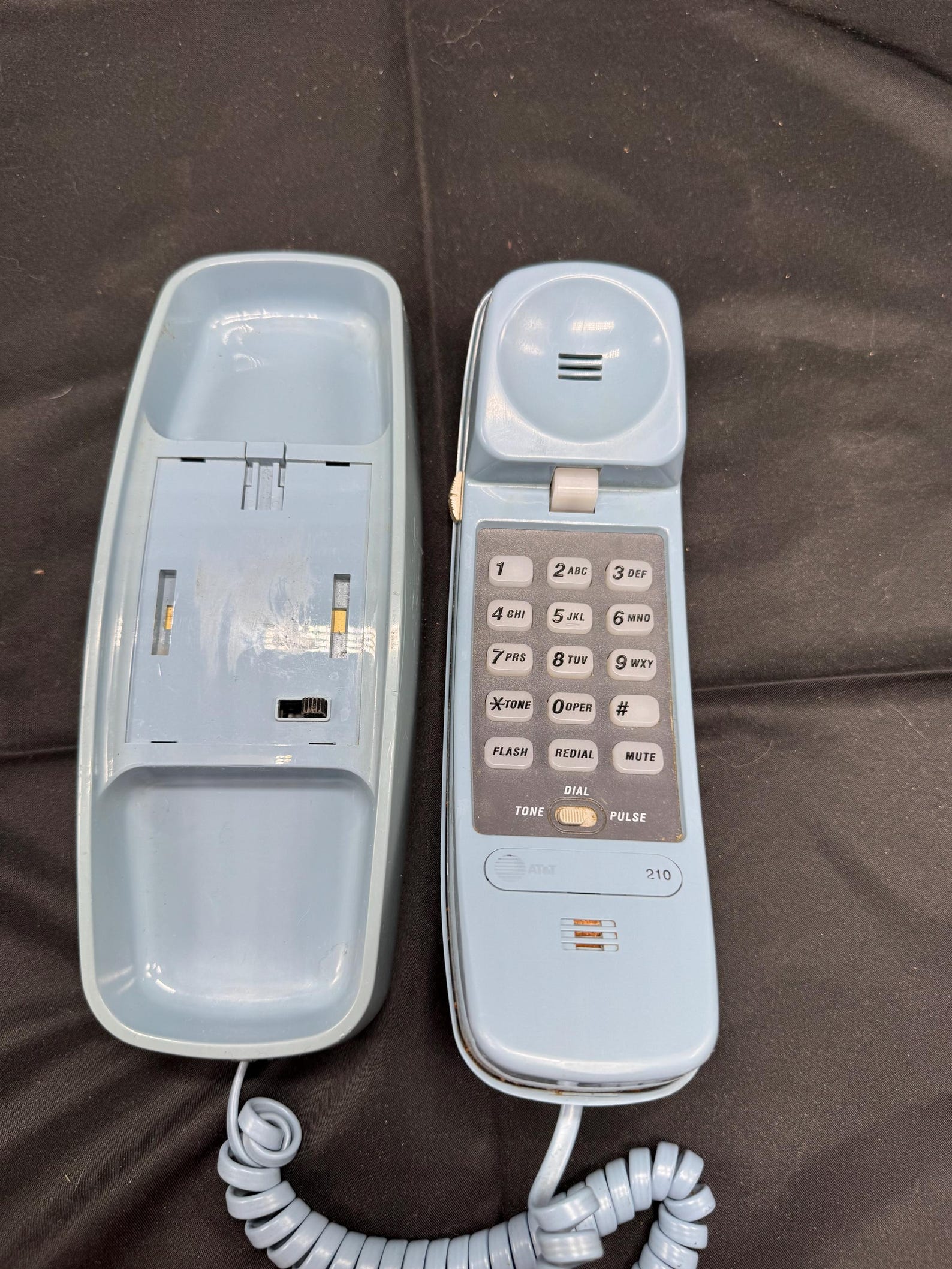 Vintage AT&T Trimline 230 Corded Phone Powder Blue Wall Desk Telephone ...