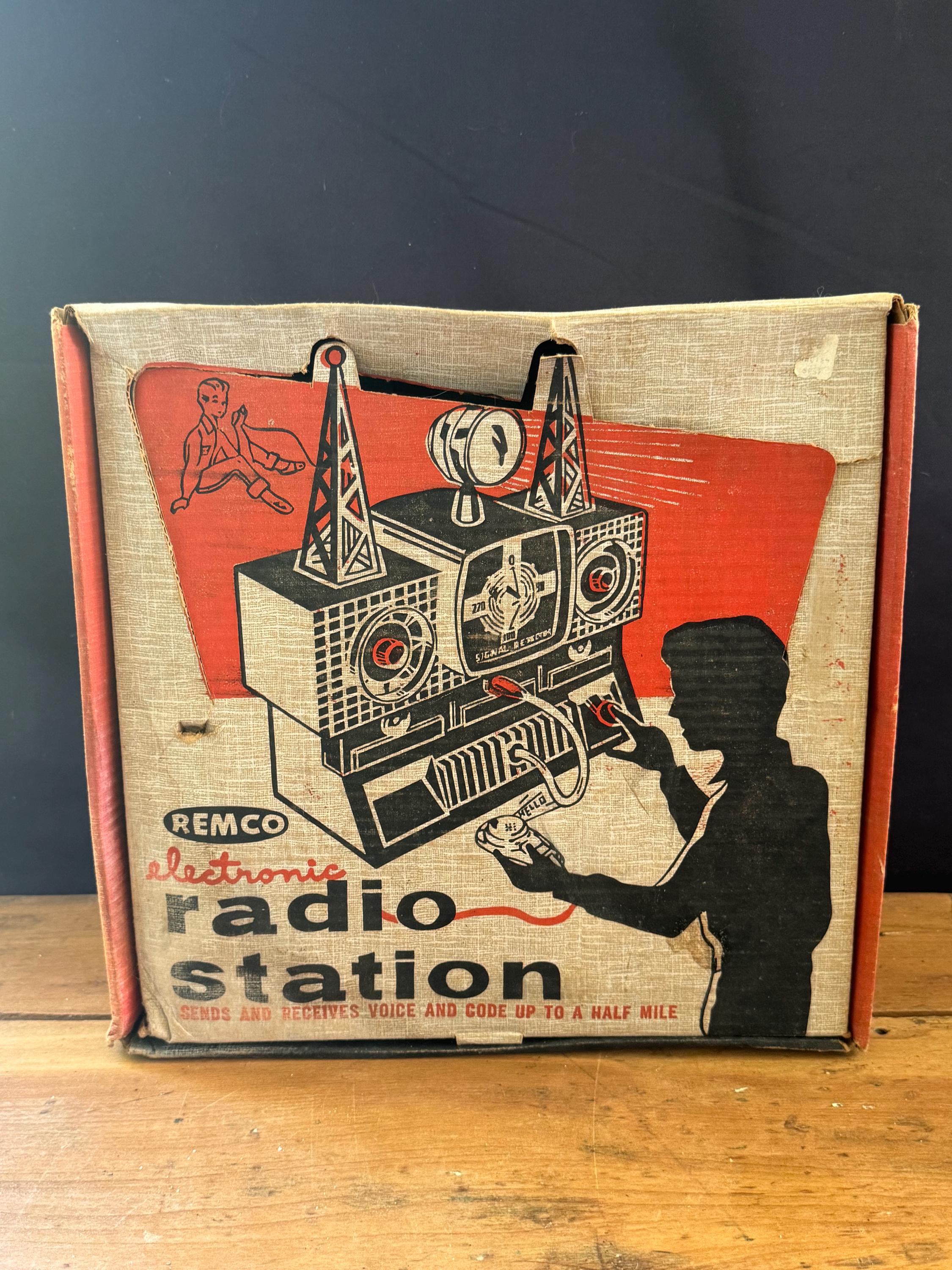 レムコ REMCO ラジオステーション radio station 中古 Remco radio - Etsy 日本