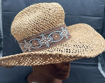 Stetson vintage DIY, embellished straw hat. OS ? HAT OF THE DAY ? Summer is officially here it main image 3