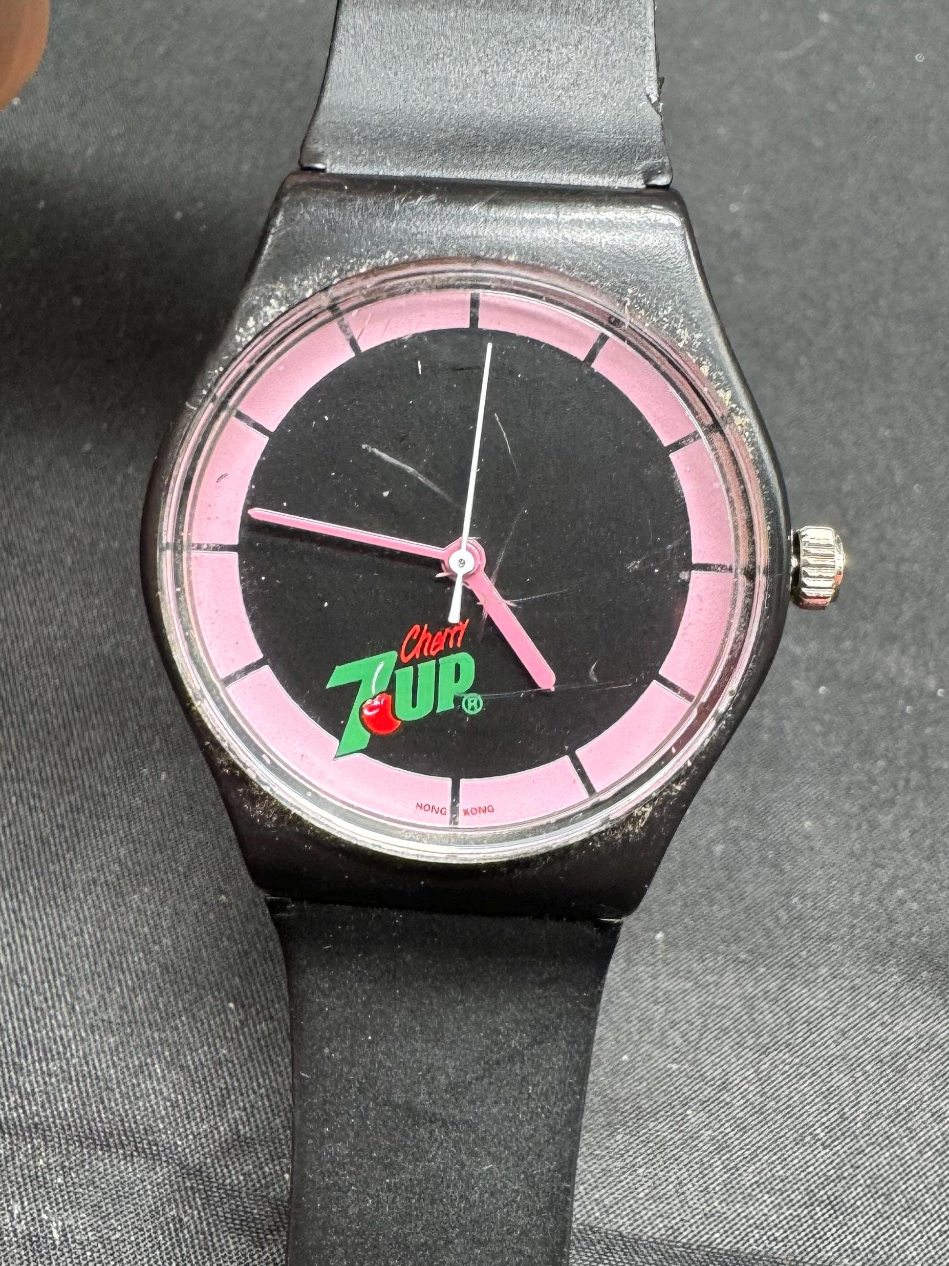Vintage 1980s Diet 7-Up White Manual Wind-Up Unisex Wrist Watch Novelty Watch A Quick Note To Our Readers: Travel Clock Edition - Hodinkee main image 3