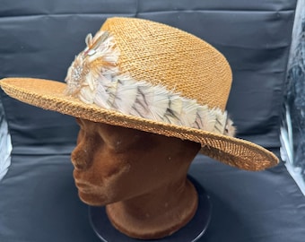 Vintage Stetson stro western cowboy met veren band hoed maat 7 3/8