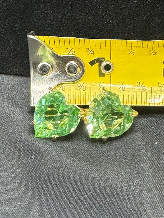 Vintage Green Uranium Glass Double Heart Brooch - image 4