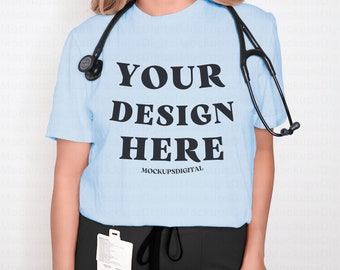 3001 Sjuksköterskemodell ljusblå Bella Canvas 3001 Medicinsk modell Sjuksköterske-t-shirtmodell ljusblå skjortamodell Läkarmodell Medicinsk skjortamodell