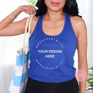Maqueta de Royal Blue Next Level 1533 Maqueta de Royal Blue Next Level Tank 1533 Model Mockup 1533 Tank Top Tabla de tallas Racerback Mock del 4 de julio