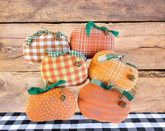 Primitive Fabric Pumpkin Mini Pillow Tuck, Antique Fabric Fruit, Handmade Small Pillows, Rustic Fall Decor for Baskets and Bowls