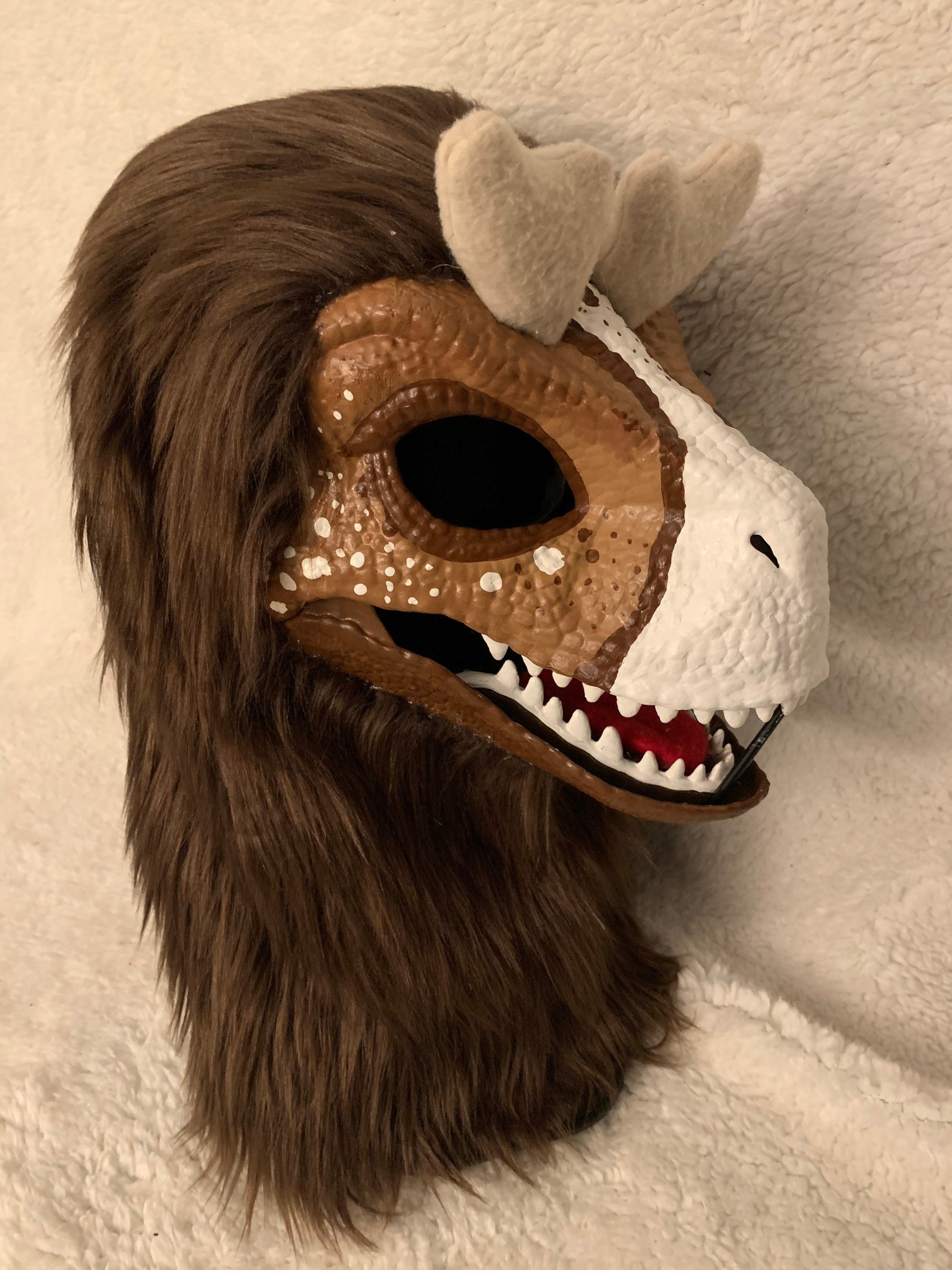 Dino mask idea 1 pic 2  Fursuit furry, Fursuit head, Furry