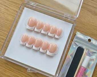 Classic White tip press-ons