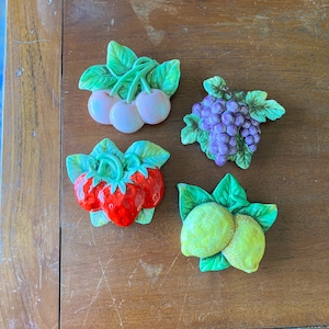 Vintage Ceramic Fruit Wall Art Set of Four, Cherries Peaches Grapes Strawberries, Kitschy Kitchen Decor, Free Shipping
