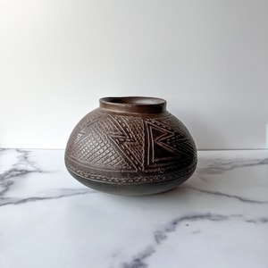 Rustic Black Clay Pot, Primitive Style Decor, Free Shipping