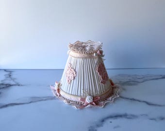 Single Lace Clip-On Lampshade, 80s Frilly Sconce or Candelier Lampshade