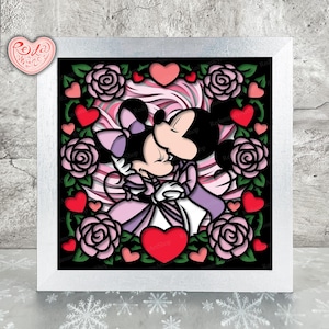 Caja de sombras SVG de pareja de San Valentín con ratón, SVG para proyectos de Cricut, SVG en capas 3D, caja de sombras SVG 3D de rosa de San Valentín, caja de luz cortada con papel 2