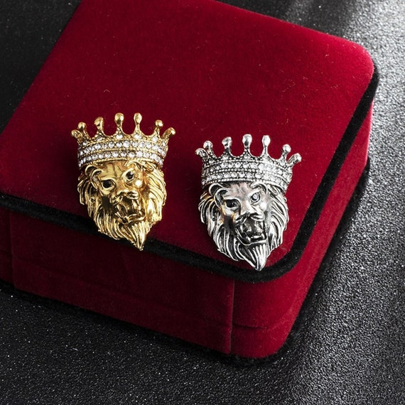 Lion Head Brooch Vintage Animal Crystal Crown Lapel Pin for