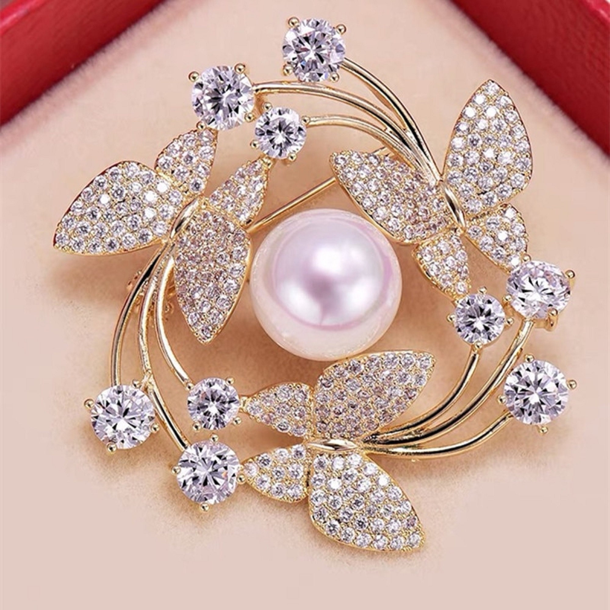 Fashion Brooch Pin Generous Pearl Letter Brooch Pin Scarf Pin Top Fashion  Brooch for Women (Metal Color : Gold)