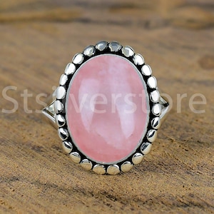 Oval Pink Chalcedony Ring: 925 Sterling Silver Bezel Setting