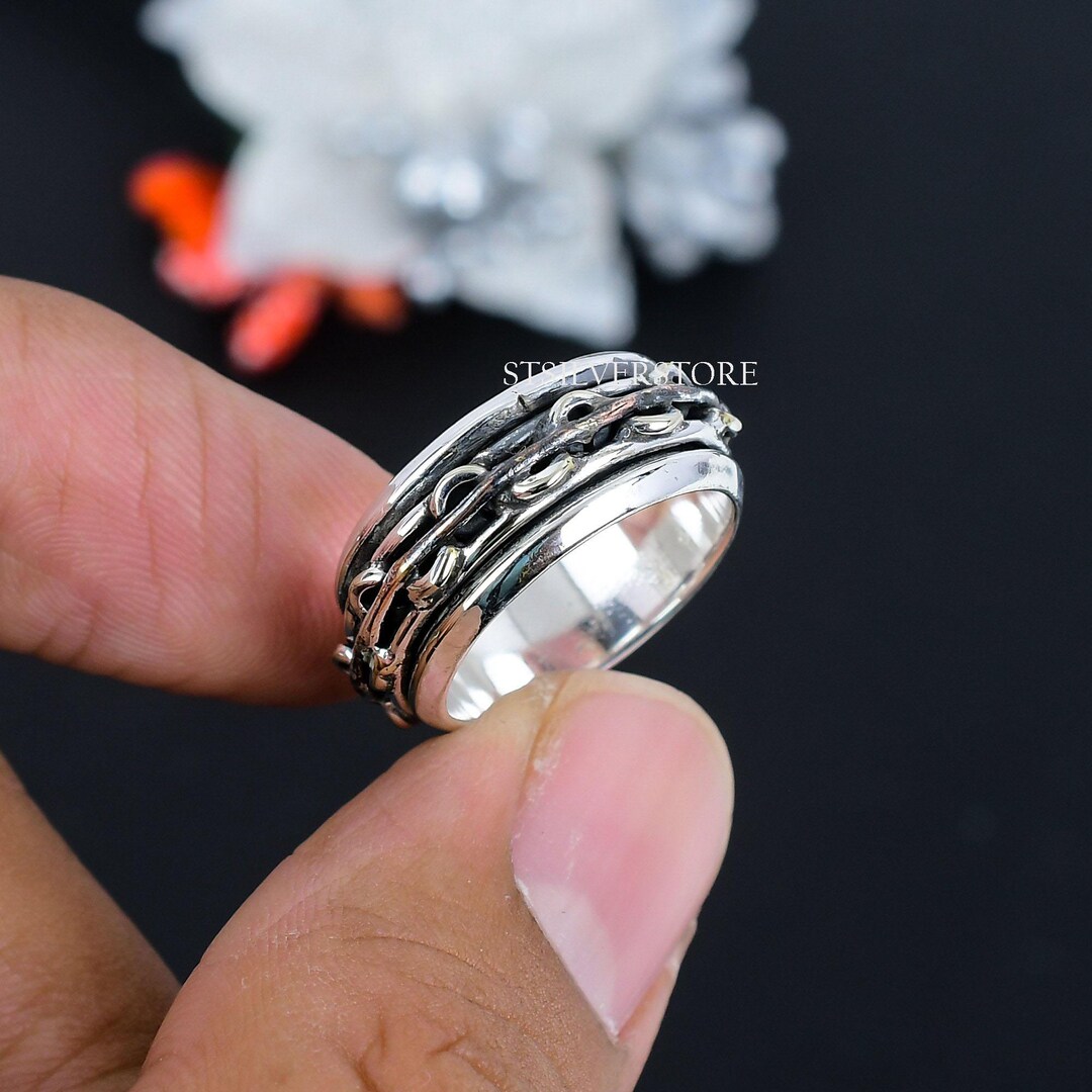 Sterling Silver Spinner Band Ring: Meditation Anxiety Relief - Etsy