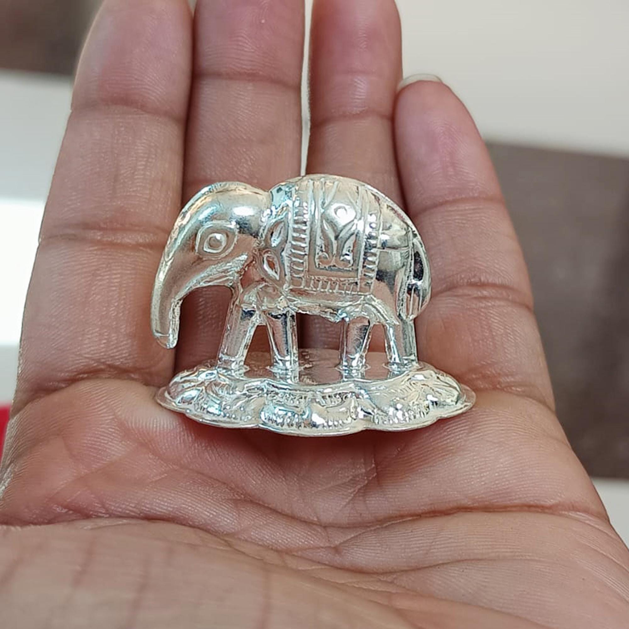 925スターリングシルバーの象の像 - 幸運の置物 - Etsy 日本