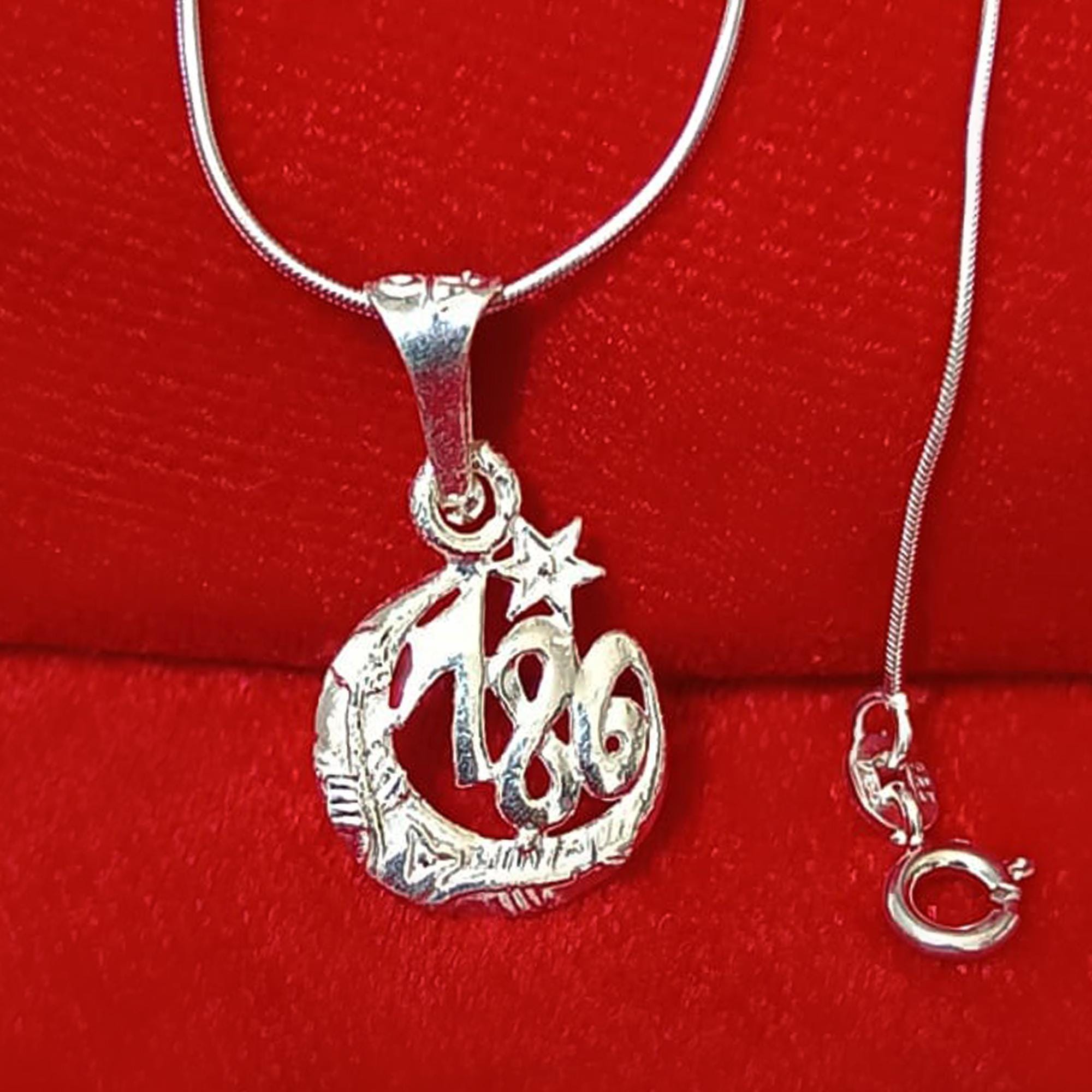 アクセサリー locket necklace silver / LORO locket necklace 01 SV｜LORO official online store