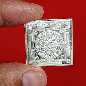 999 Silver Shri Yantra, Pure Silver Holy Divine Yantra for Wealth and Prosperity, Silver Pocket Yantra
