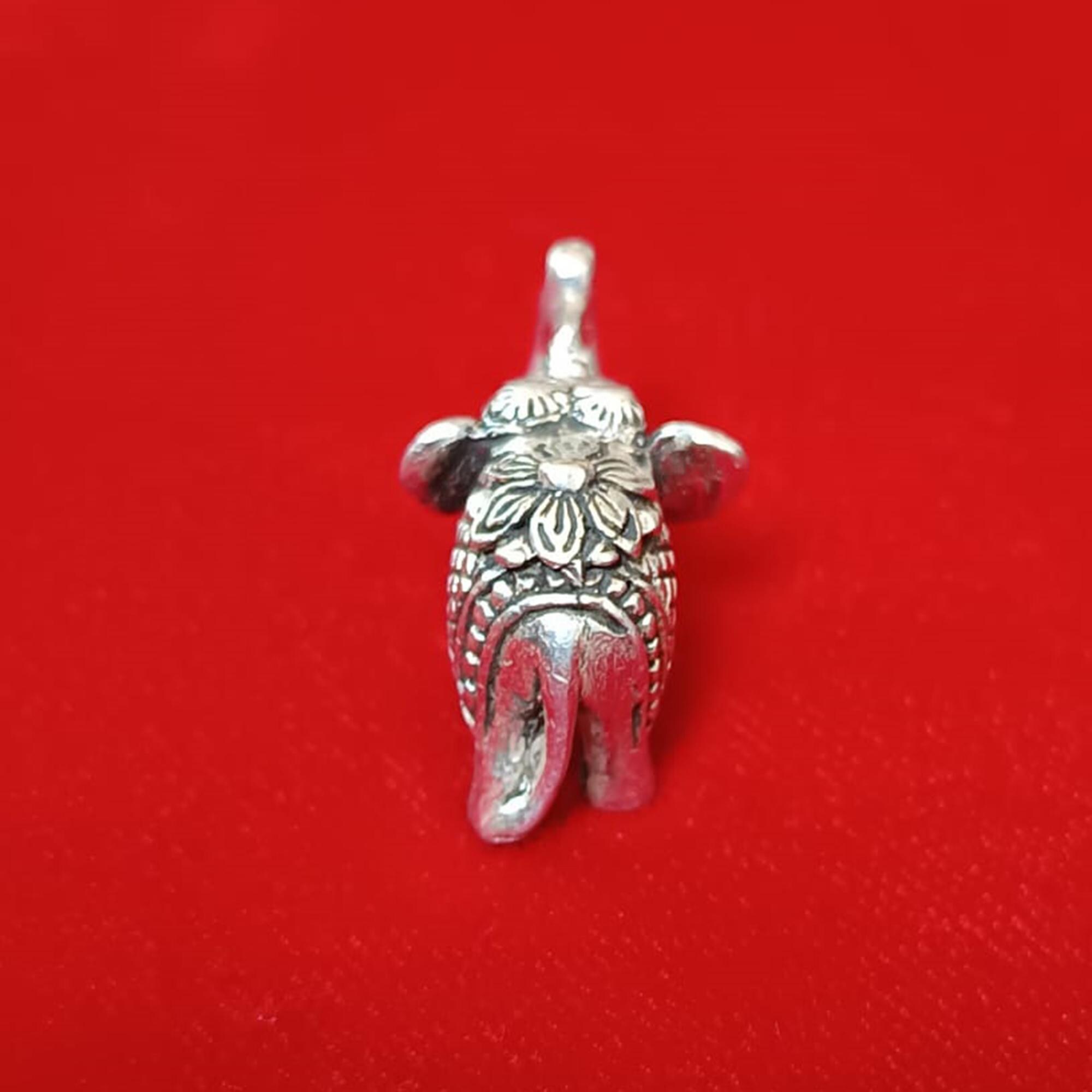 スターリングシルバーの象の置物、ミニ祝福彫刻 - Etsy 日本