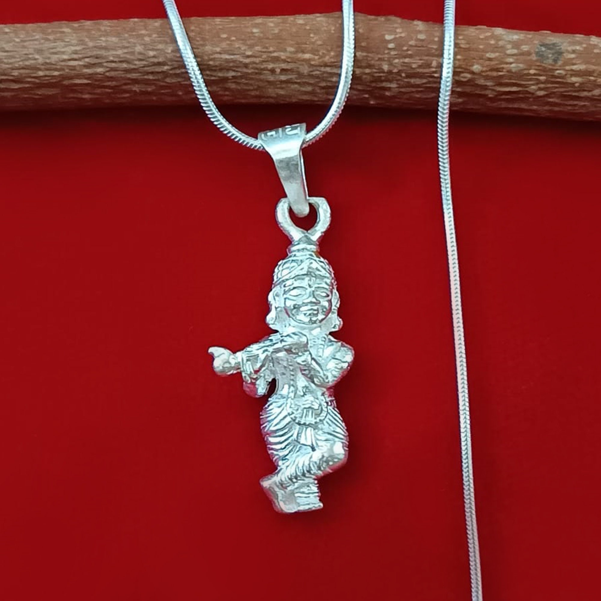 【新品】クリシュナ神シルバーペンダントヘッド＋ステンレスチェーン♡おまけ付 クリシュナ神 925 スターリングシルバーの小さなペンダント