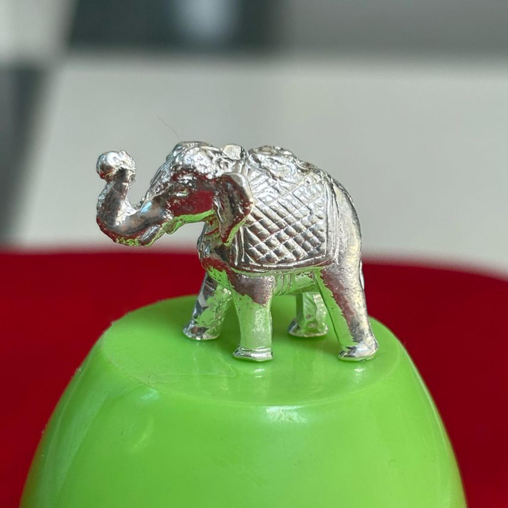 925スターリングシルバーの象の彫像、上半身が祝福された象の置物