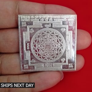 925 Sterling Silver Shri Yantra, Holy Divine Yantra for Wealth and Prosperity, Yantra Meditation, Yoga Yantra, Best Puja Article
