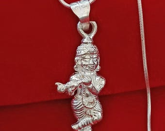 クリシュナ神ペンダント、フルーティング加工が施されたクリシュナ神